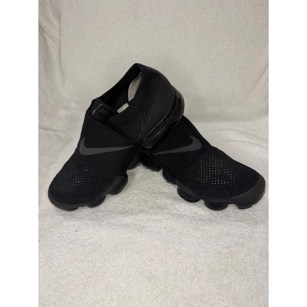 Nike Air VaporMax SE Triple Black Laceless Flyknit Running Shoes AA4155-004 Sz 9